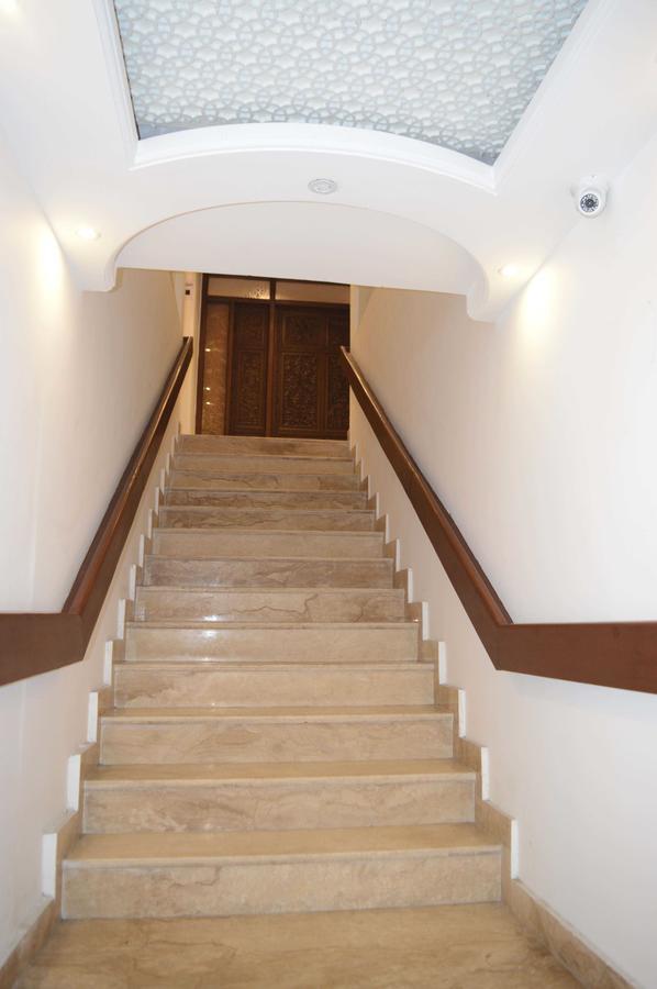Standard Hotel And Resturant Srīnagar Exterior foto